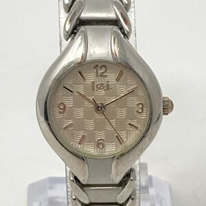 Vtg L.e.i. Watch Women 24mm Silver Tone Matte Textured Dial New Battery 6.75"